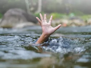 Texas Floods Spark Fury Over Weather Service Cuts -1