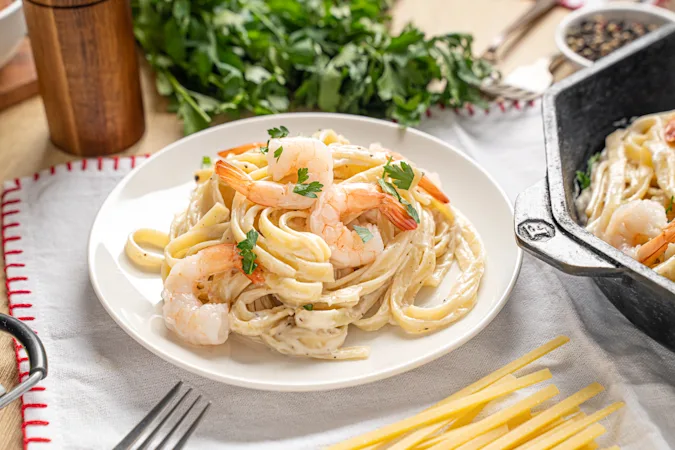 Classic Shrimp Fettuccine Alfredo