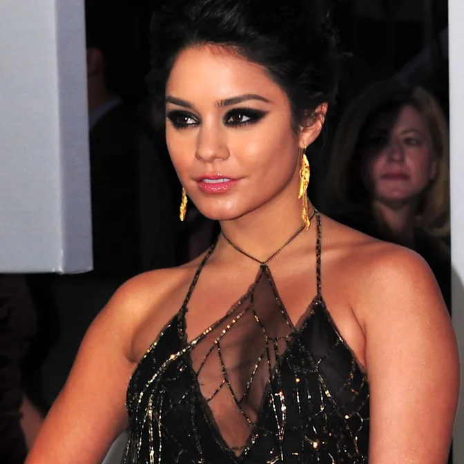 Vanessa Hudgens' Privacy Violated—Again-2