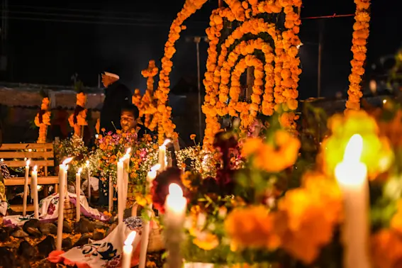 What is Day of the Dead (Día de Muertos)-2