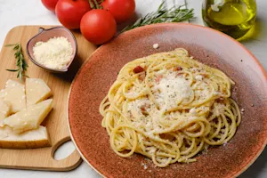 Tom Cruise Spaghetti Carbonara