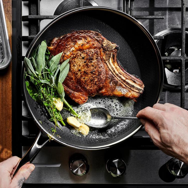 Get Big Discounts on the Premium Cookware Gordon Ramsay Uses