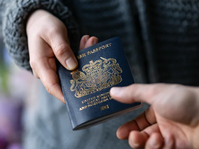 Everything You Should Know About Travel Agency Scams-3