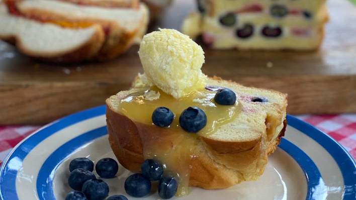 Phil Vickery's brioche