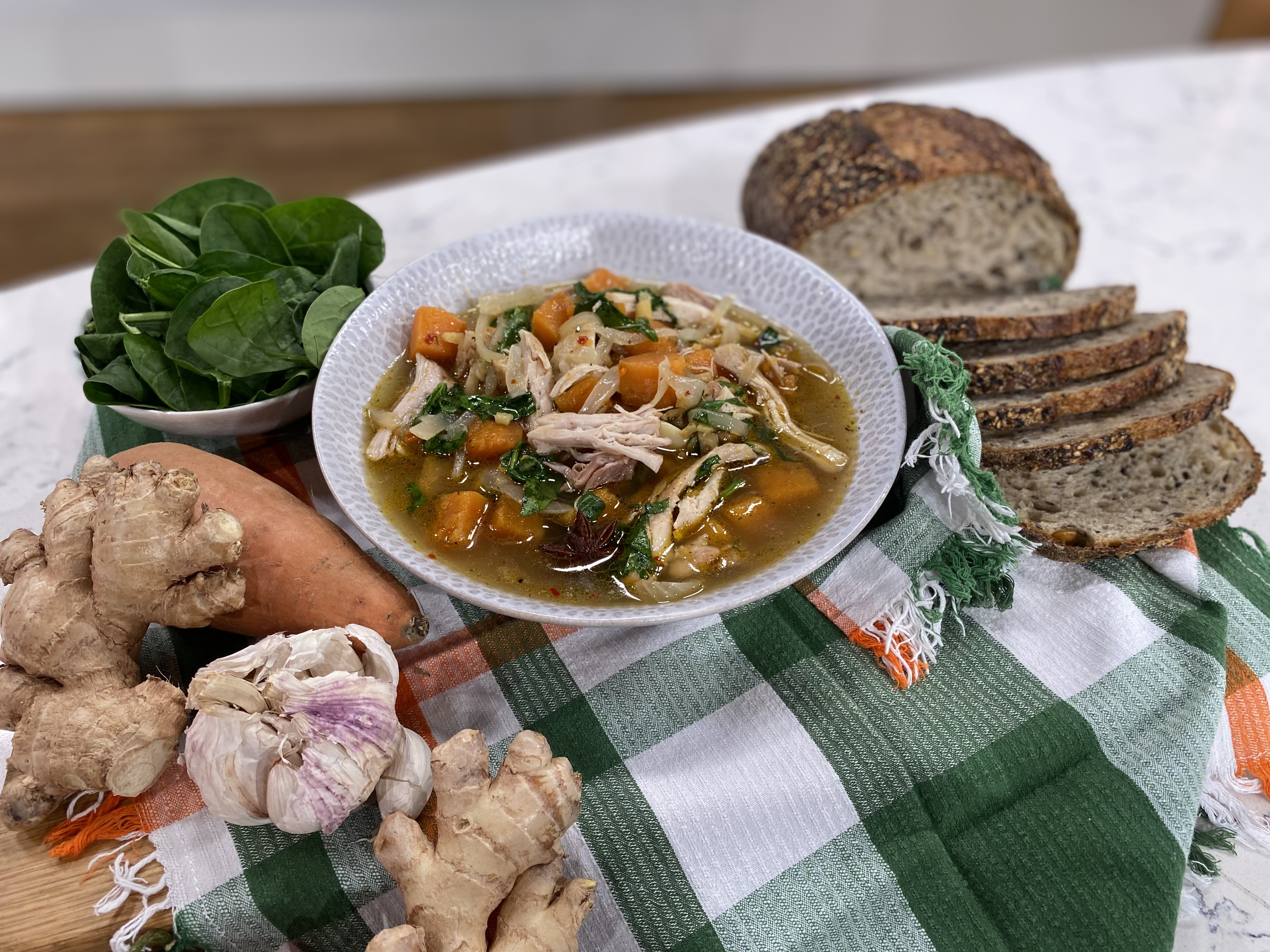 Dr Rupy's cold busting chicken soup | This Morning