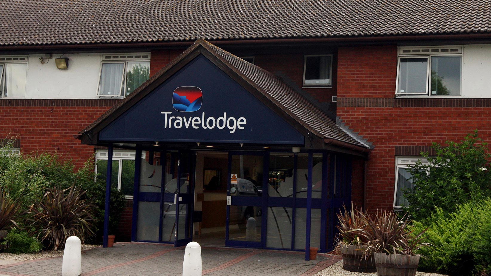 Travelodge sees hotels sell out ahead of Taylor Swift tour amid concert ...