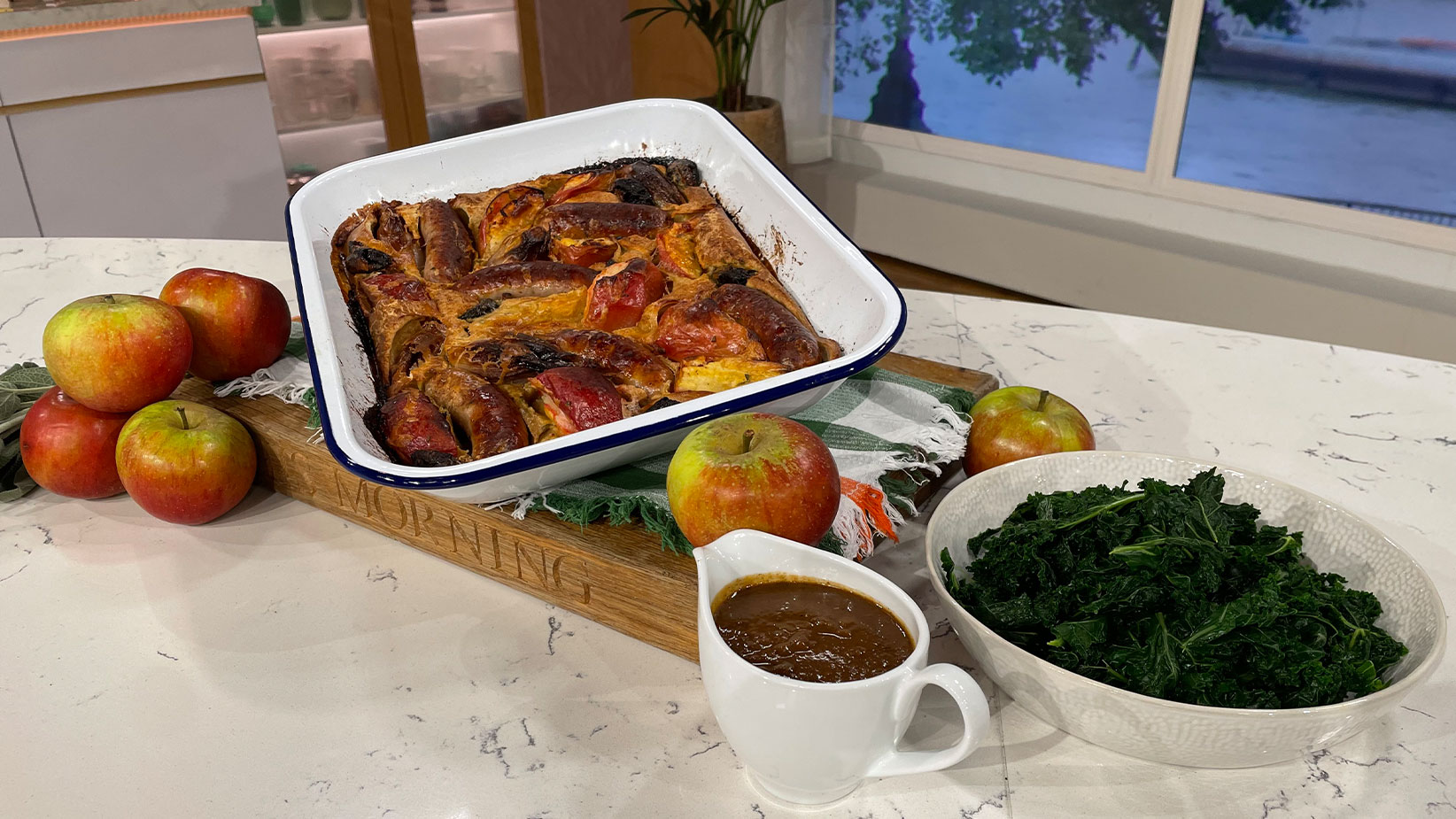 Hugh Fearnley Whittingstall S Tasty Toad In The Hole This Morning