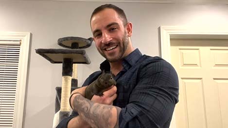 Meet the world's most famous squirrel, Peanut! This Morning