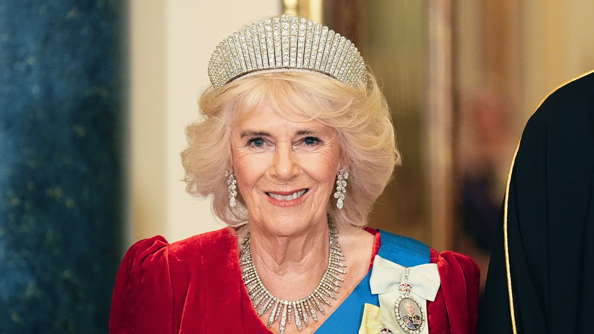 Queen reveals she is recovering from pneumonia – what we know so far ...