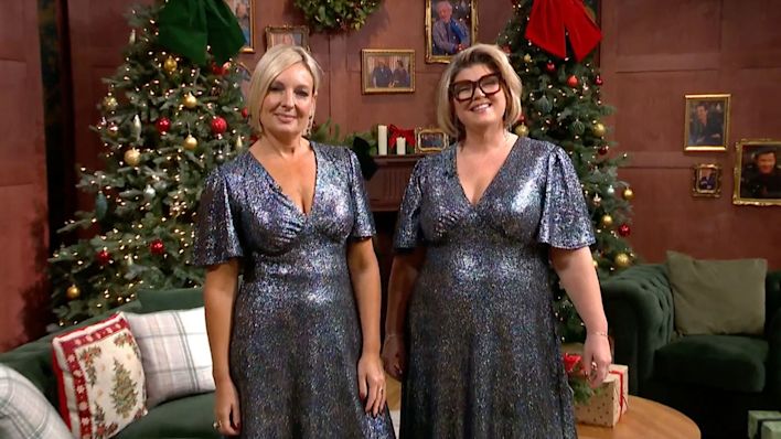 dress to impress festive holiday Holiday! Dress to impress!