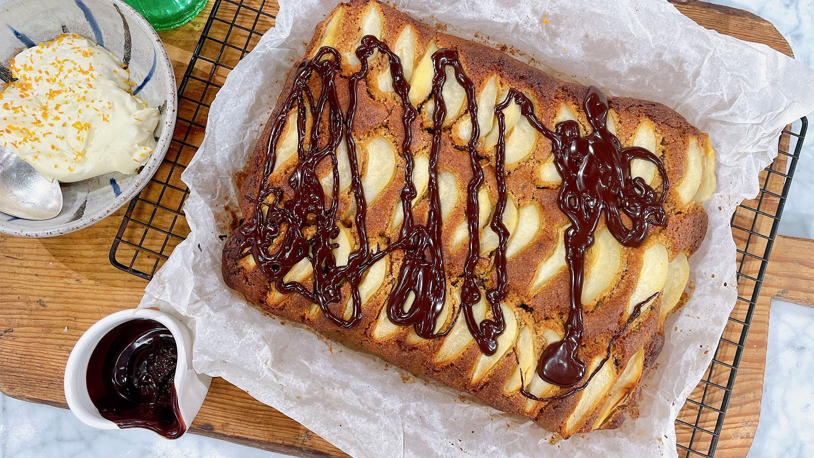 Jamie Oliver's pear and gingerbread cake This Morning