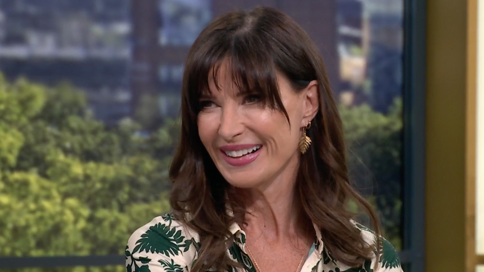 Eastenders star Ronni Ancona says goodbye to Albert Square