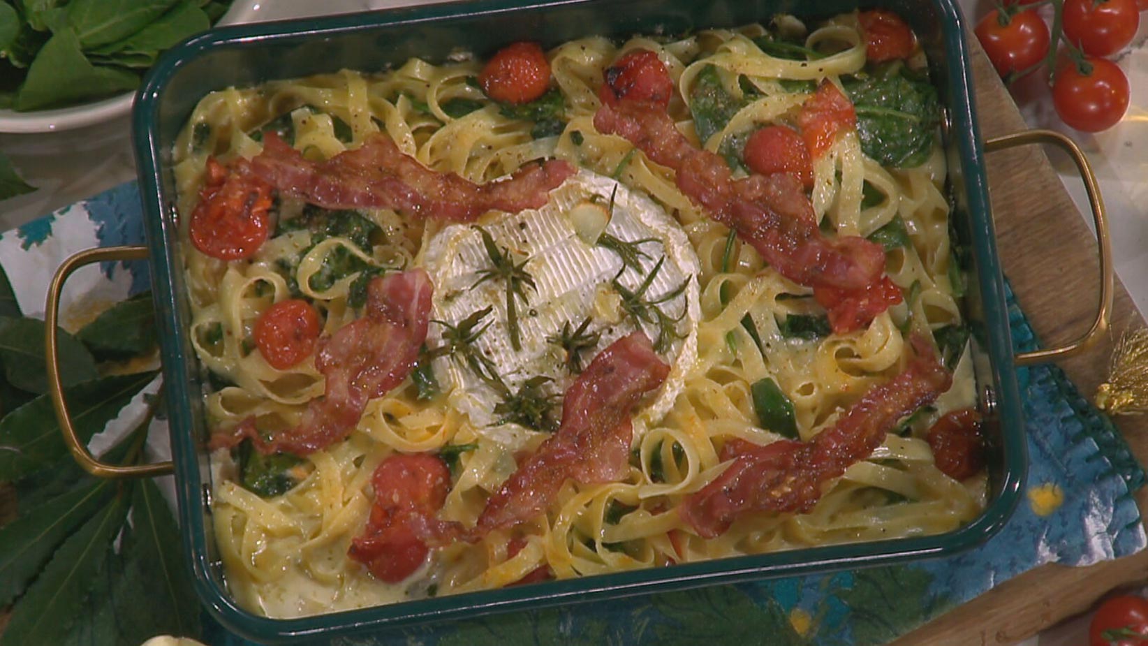 Michela Chiappa's cheesy Christmas Eve pasta | This Morning