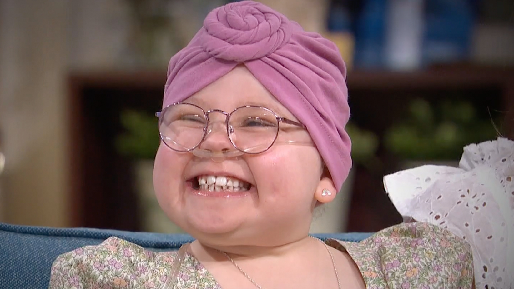 Good news update! Florrie receives her life-saving lung transplant | This  Morning