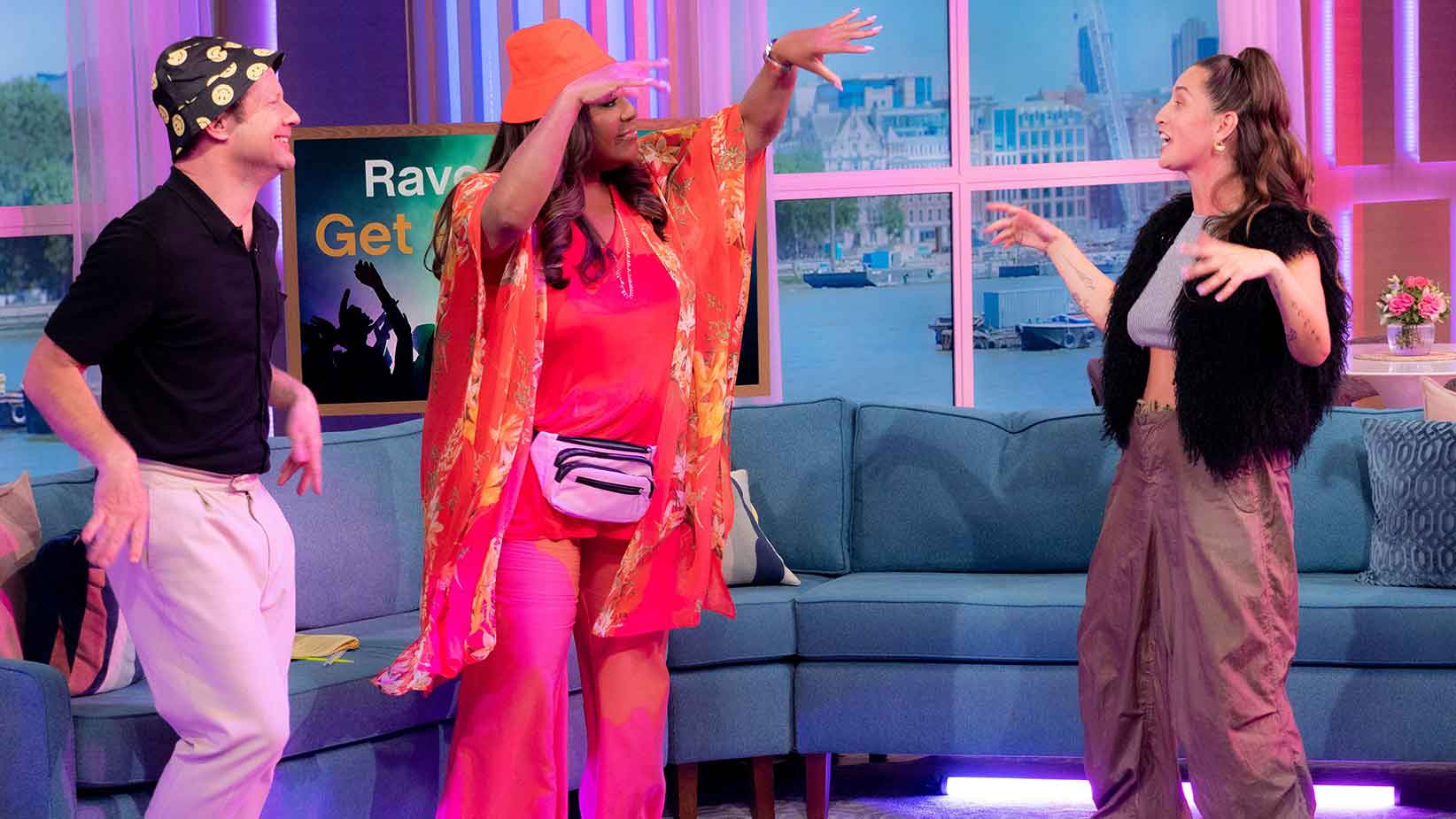 Shake your stress away with rave therapy | This Morning