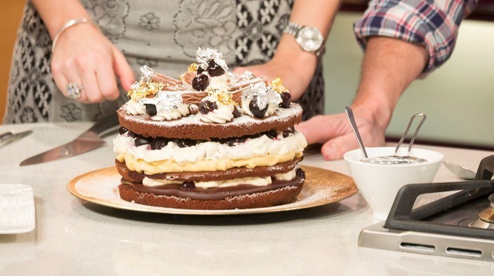 Christmas cherry chocolate trifle cake | This Morning