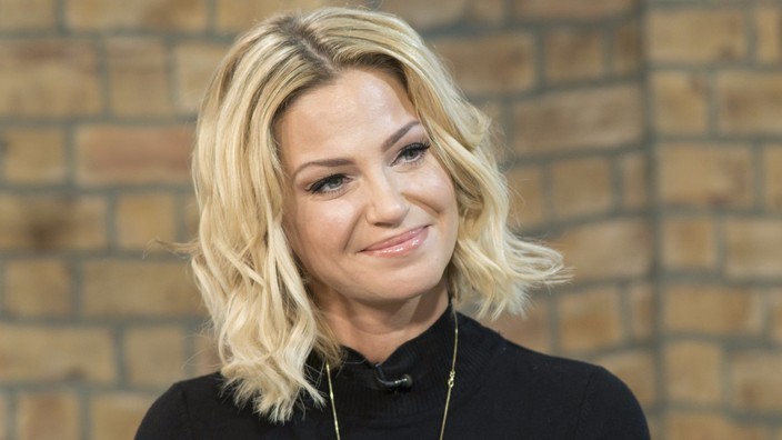 Sarah Harding addresses Corrie critics | This Morning