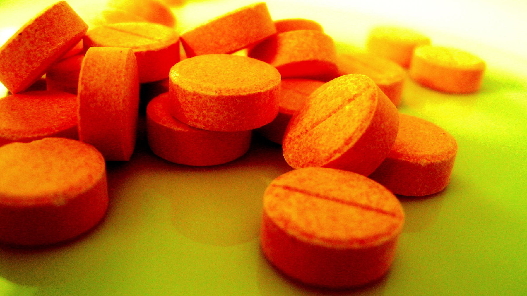 Springin Drug Drink and drug spiking help and information | This Morning