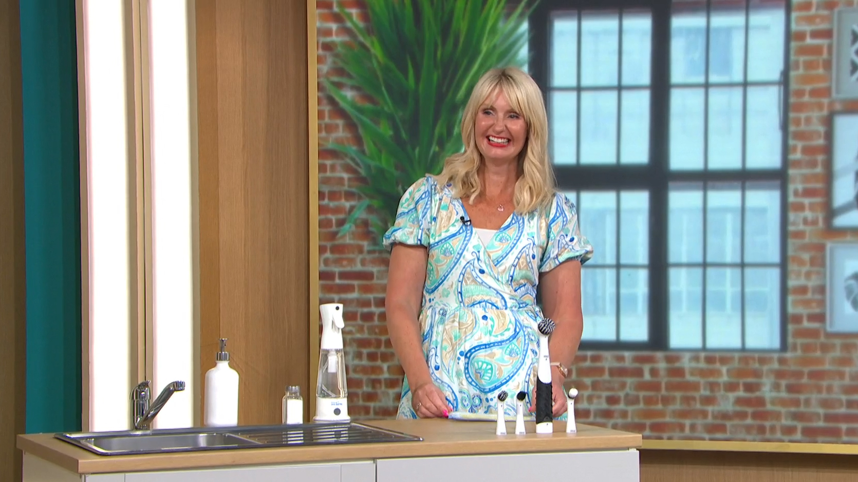 Take your stress out of cleaning with the best cleaning gadgets for