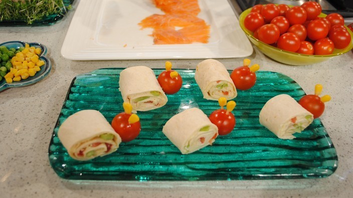 Snail cheese and tomato wraps | This Morning