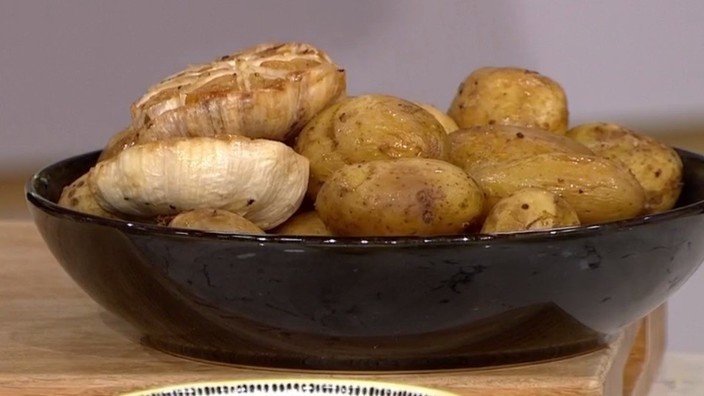 how long to boil jersey royal potatoes