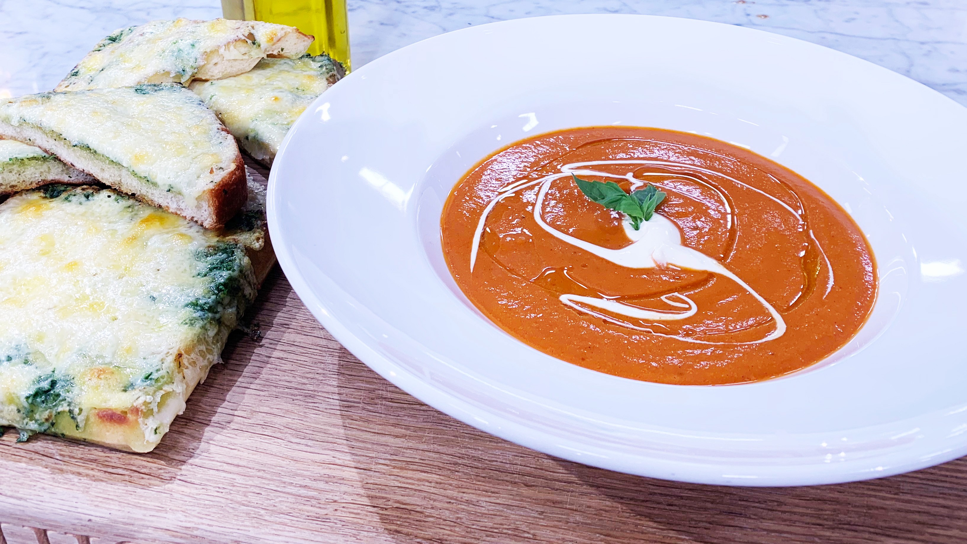 James Martin S Roasted Tomato Soup With Cheesy Garlic Bread This Morning