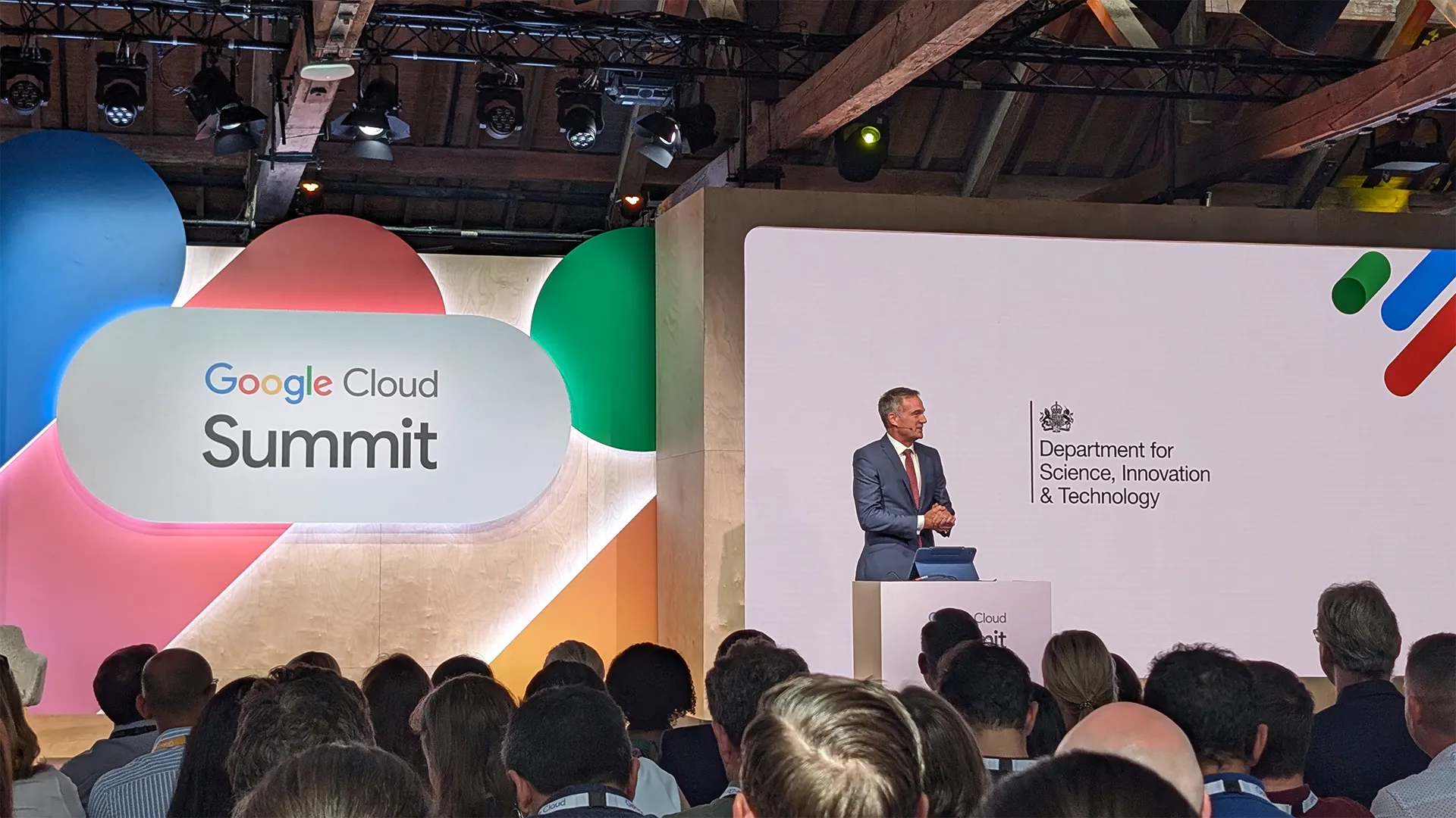 UK Government Partners with Google Cloud to Eliminate Legacy Tech