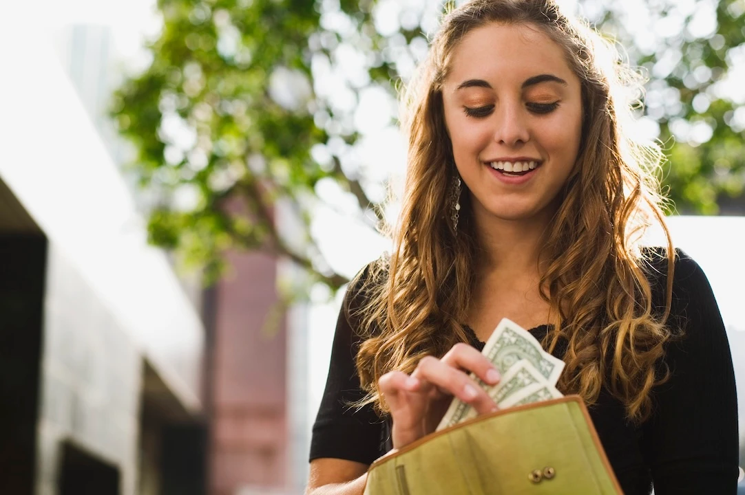 How to Build Credit as a College Student