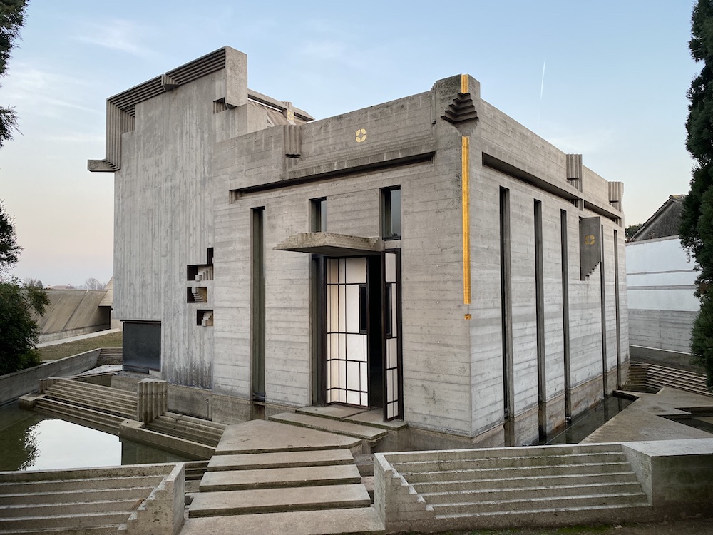 Guided Tours To Brion Tomb By Carlo Scarpa With A Local Private Guide guided-tours-to-brion-tomb-by-carlo-scarpa-with-a-local-private-guide