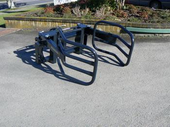 Wrapped Bale Clamp