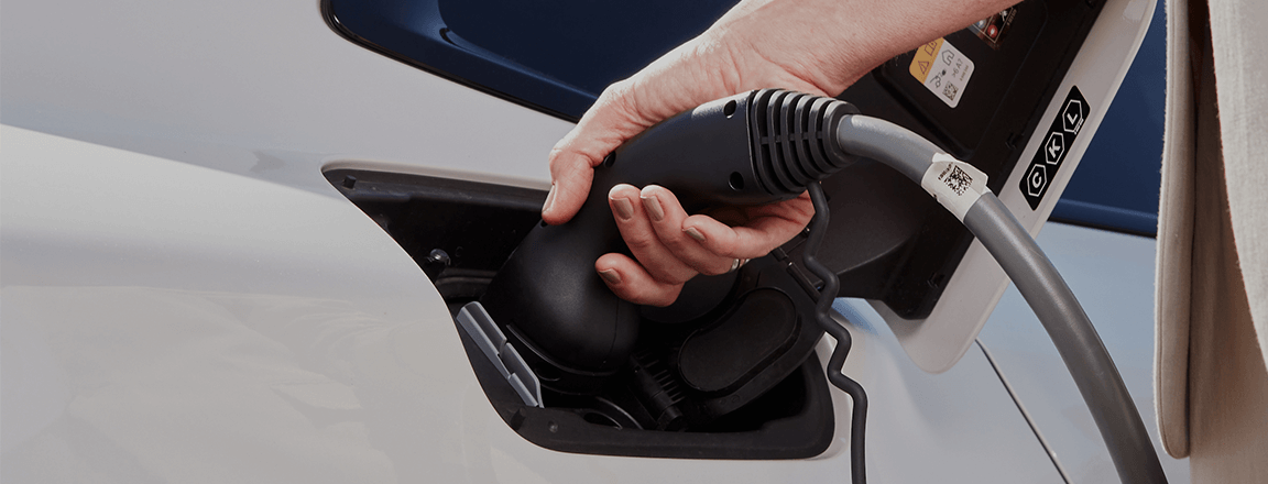 Should You Charge Your EV to 100%? Expert Insights - Featured Image
