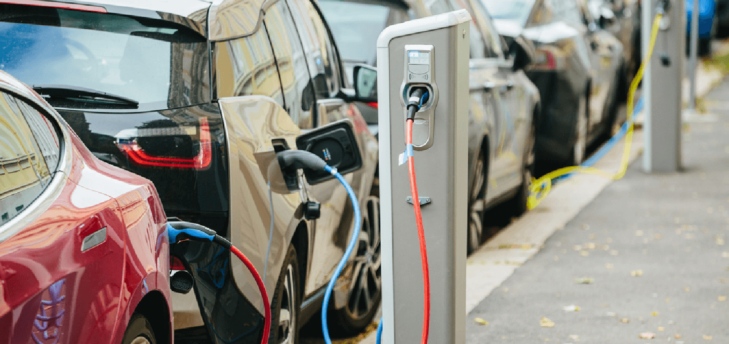 Government Brings EV Plans Forward to 2030 Allstar Cards