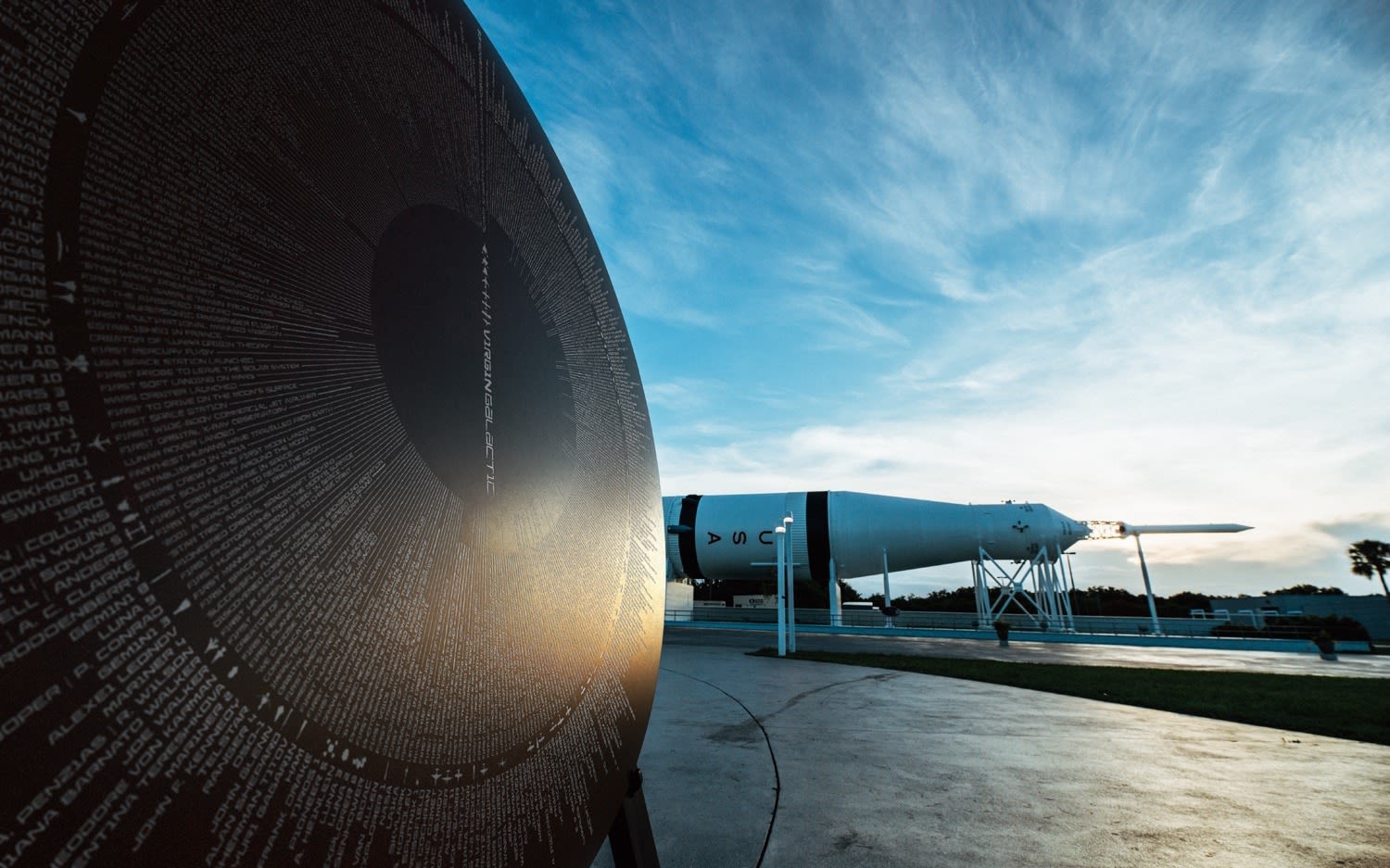 Virgin Galactic artwork, Standing on the Shoulders of Giants