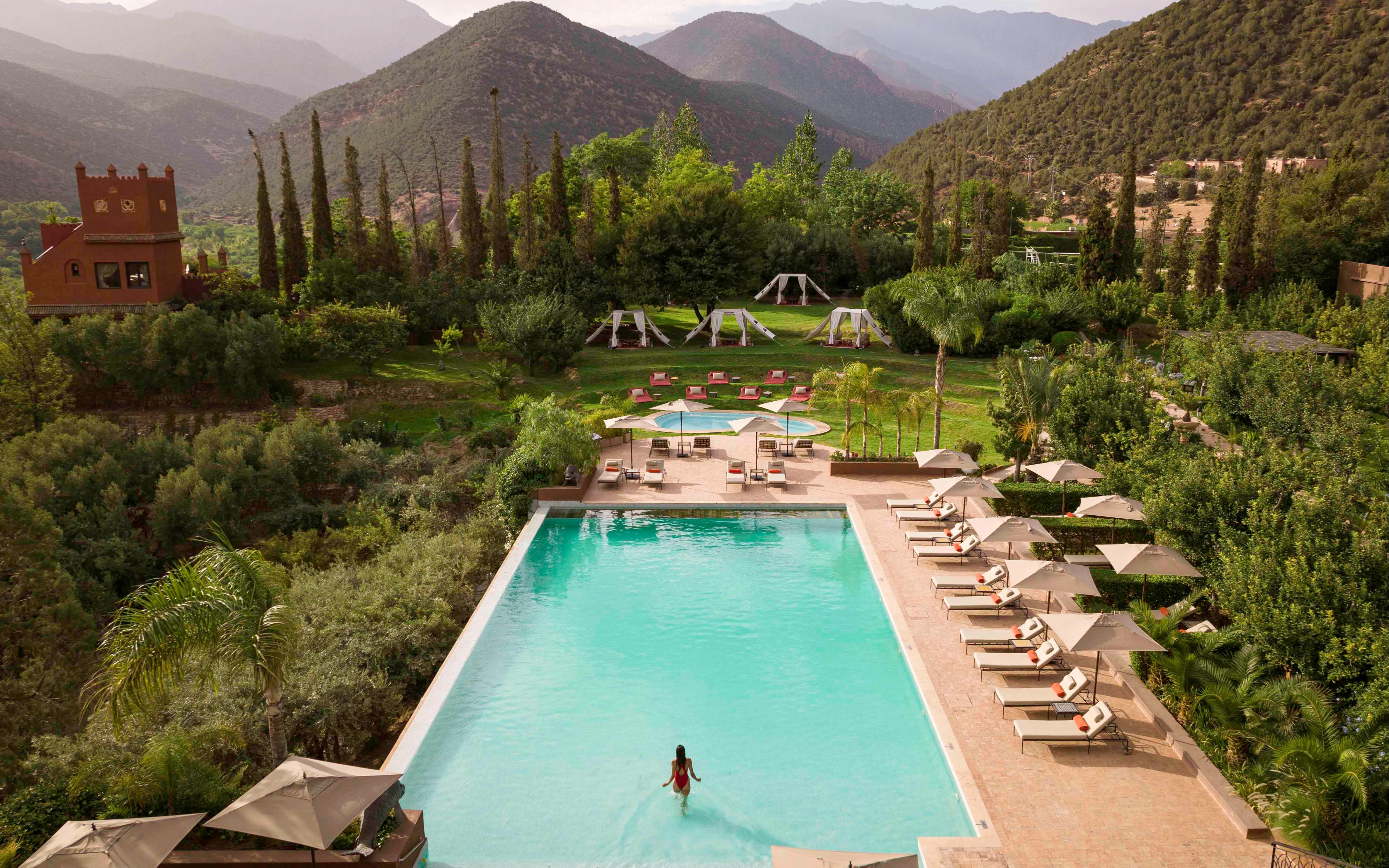 An image of the outdoor pool in Virgin Limited Edition's Kasbah Tamadot property