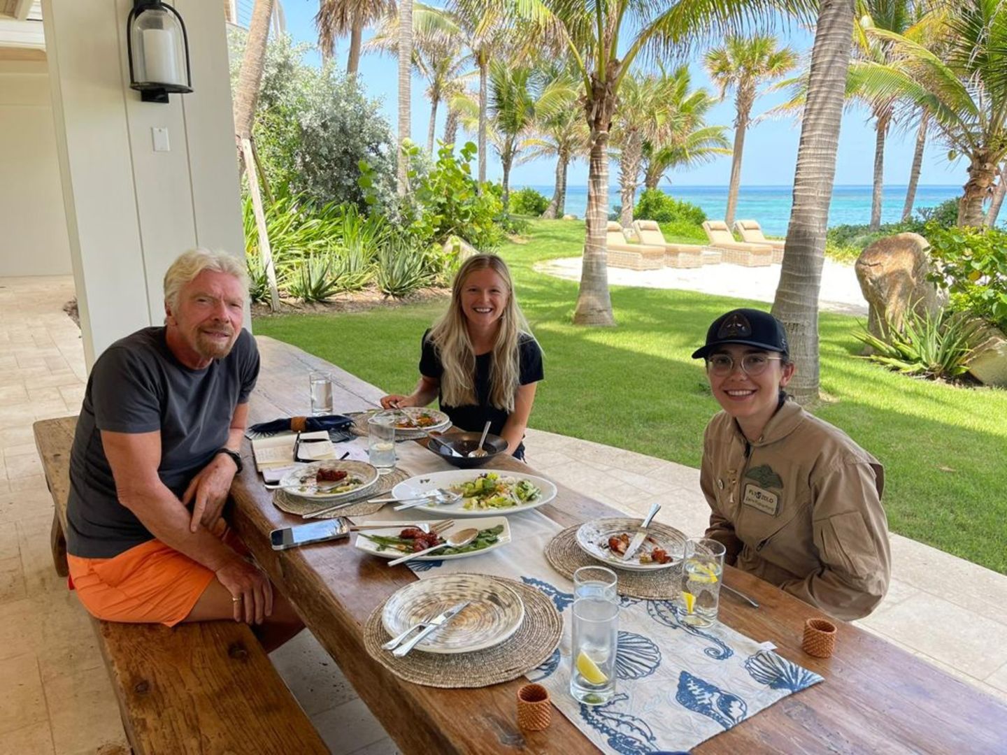 Richard Branson and Zara Rutherford (FLy Zolo) having lunch on Necker Island