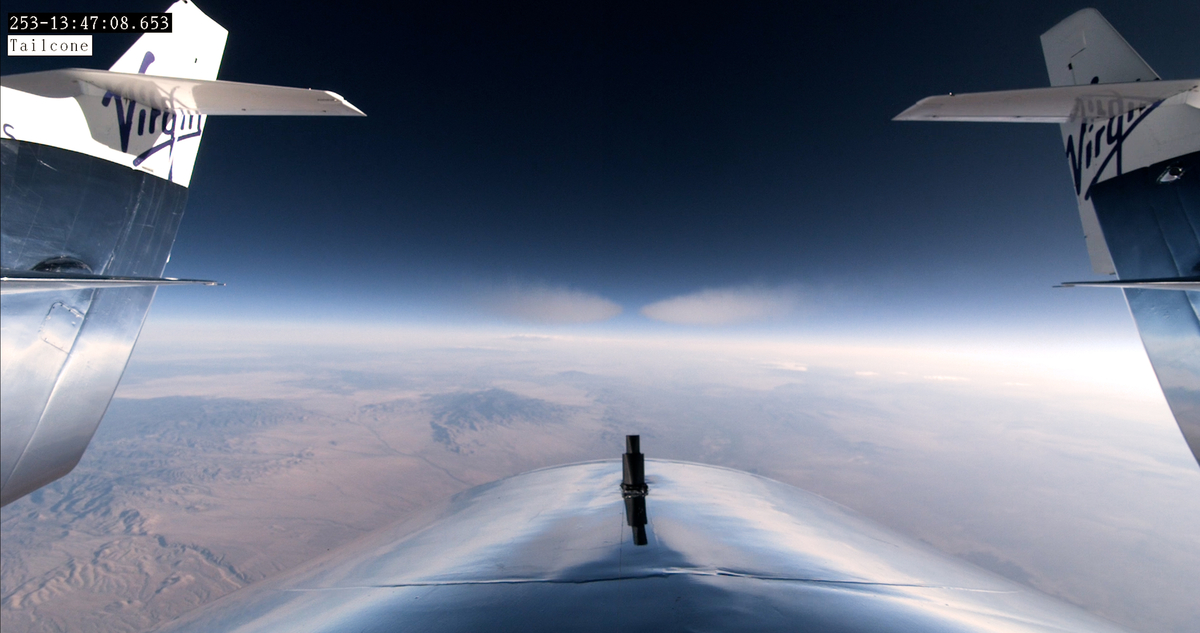 Virgin Galactic Completes Glide Flight From Spaceport America | Virgin