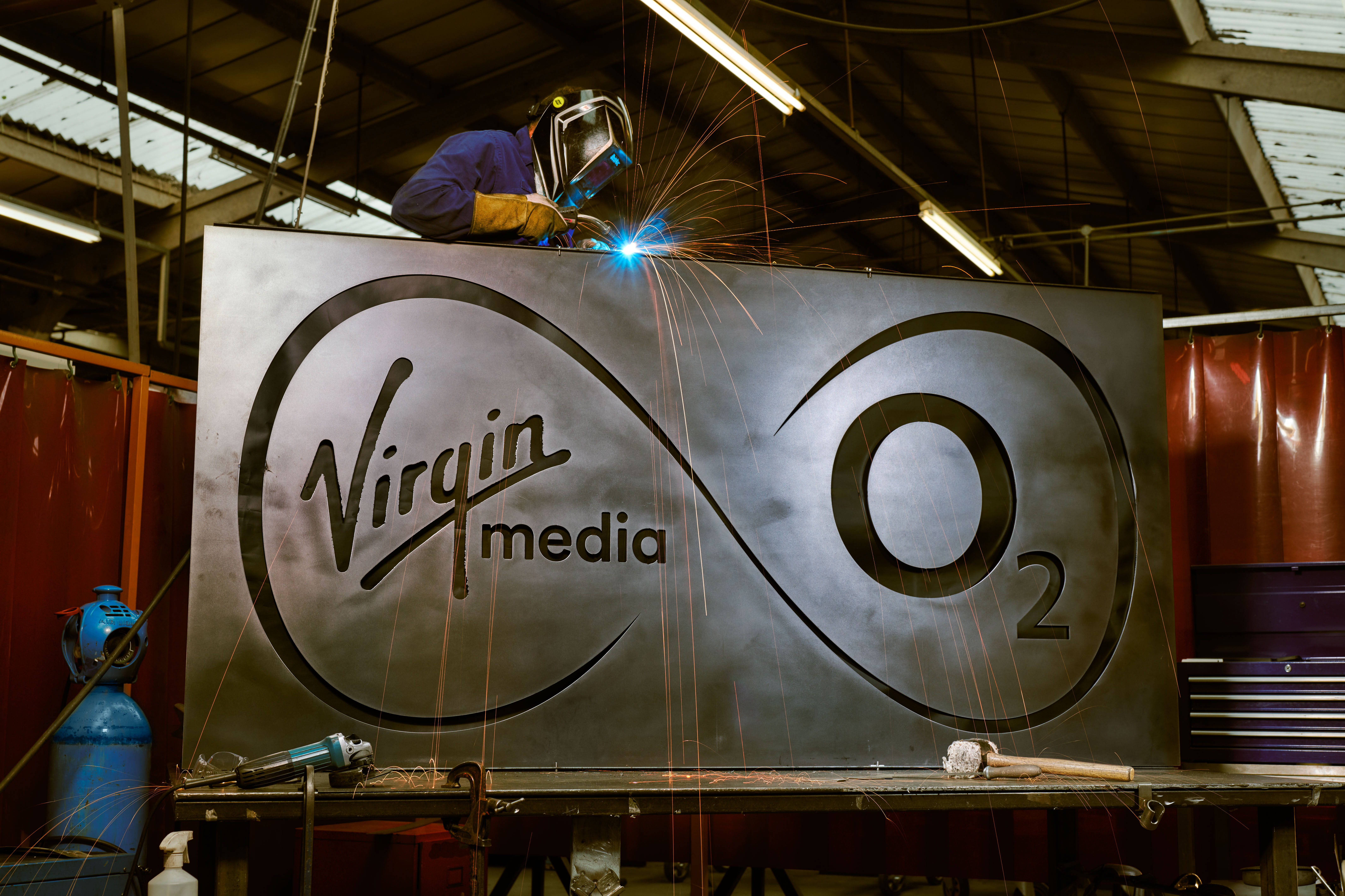 Virgin Media O2 signage