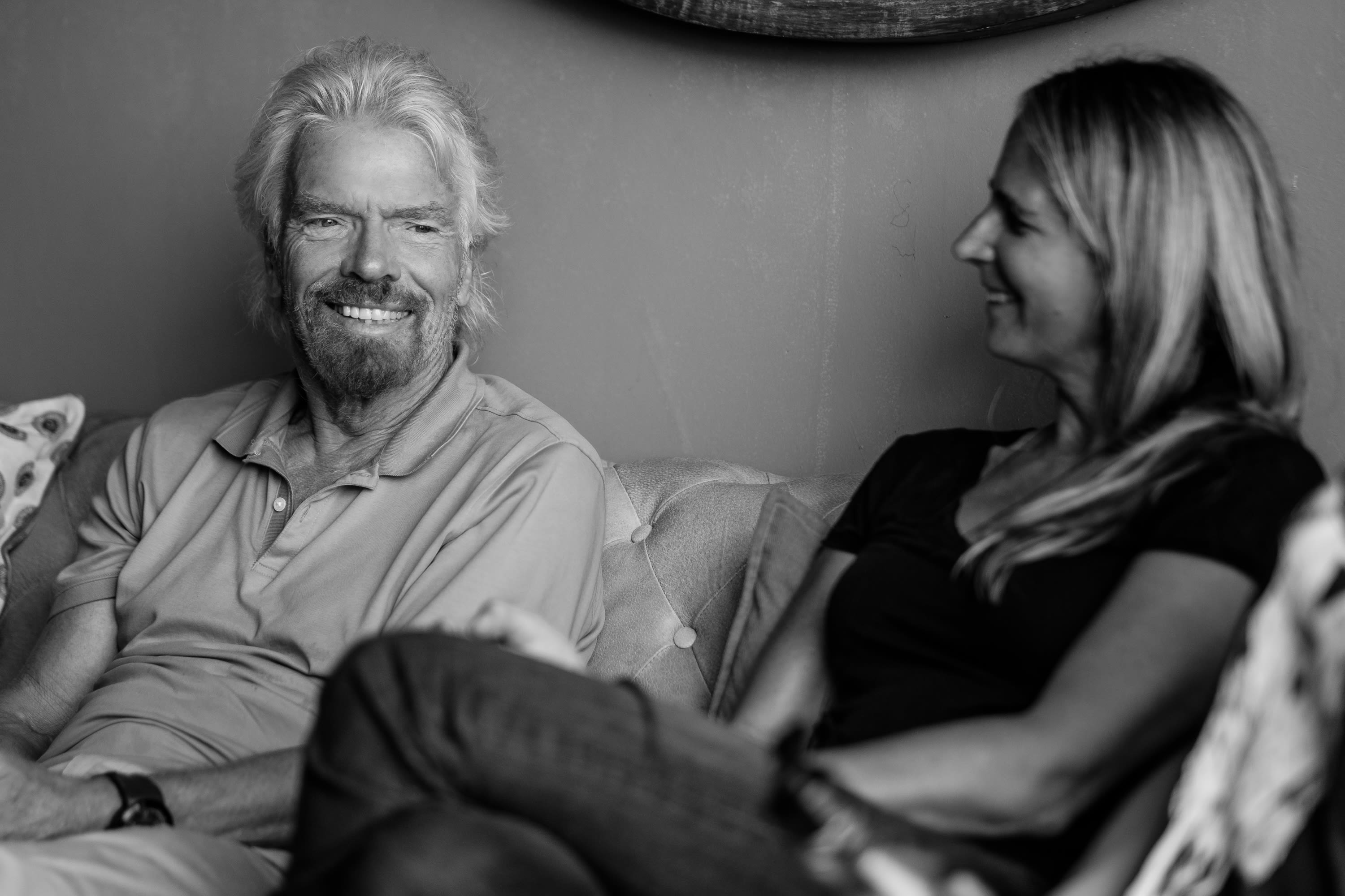 Richard Branson and Jean Oelwang at Ulusaba in 2016