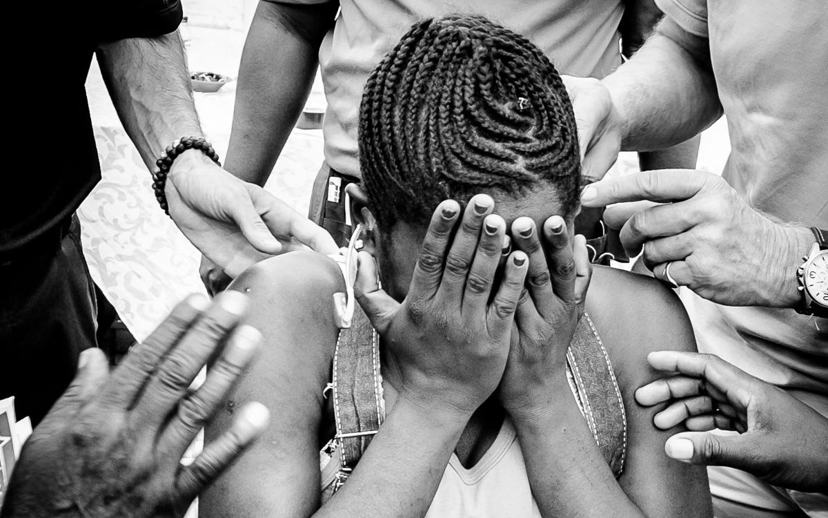 The moment a young girl heard for the very first time | Virgin