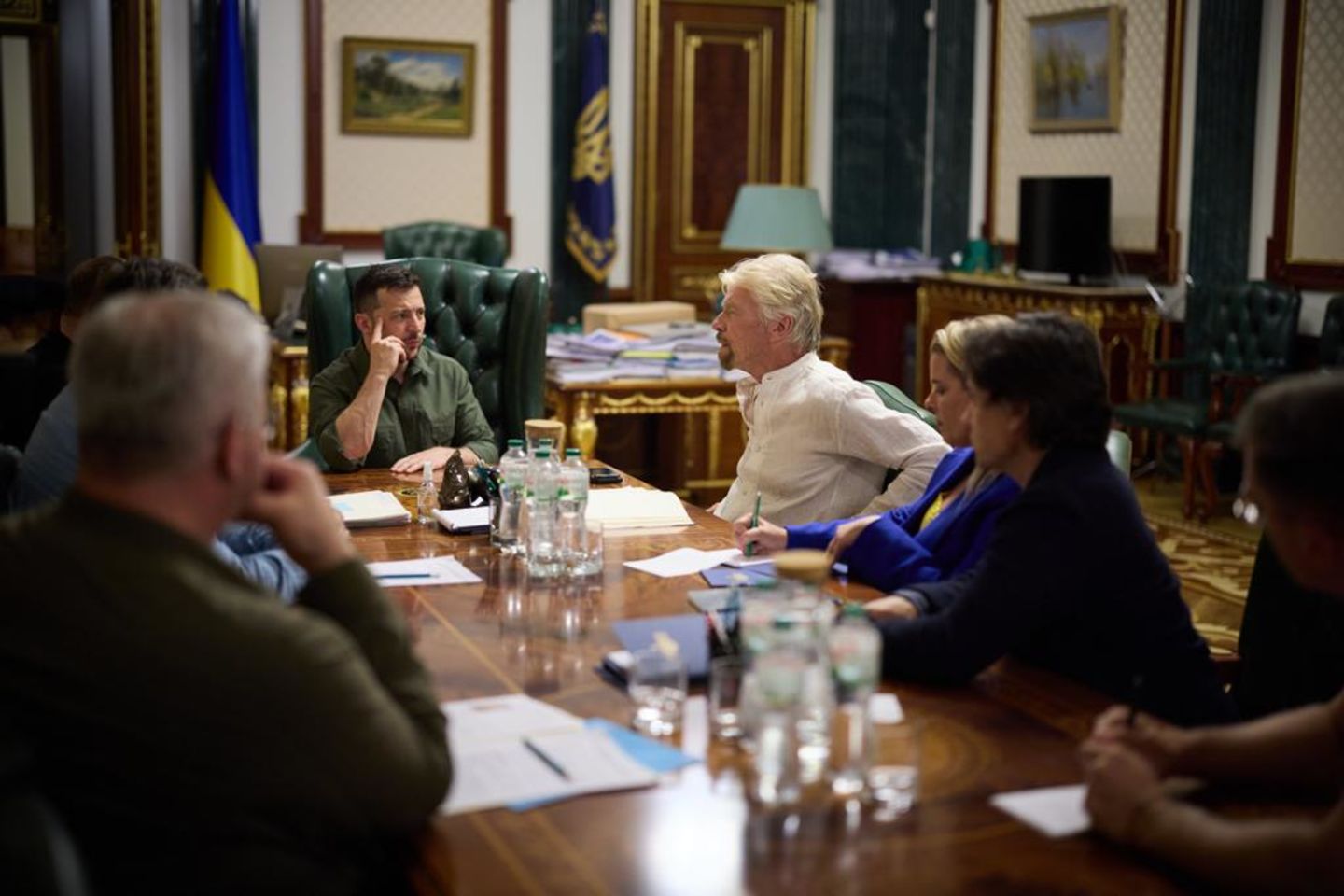 Richard Branson meeting with President Volodymyr Zelensky