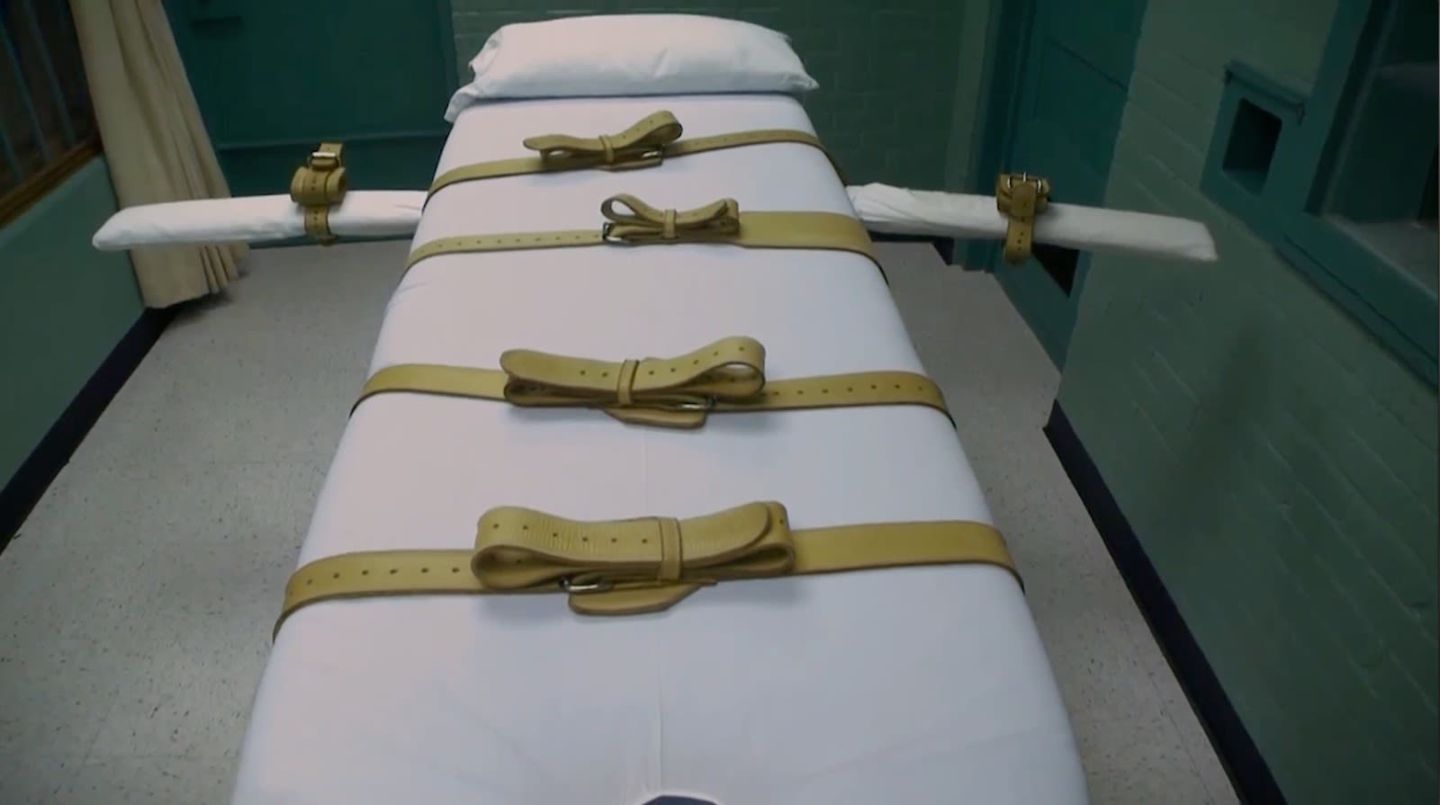 Death penalty - execution bed