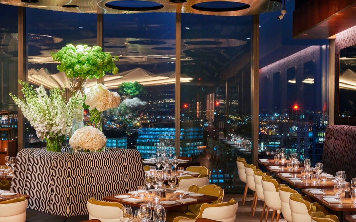 An image of the interior of 20 Stories restaurant