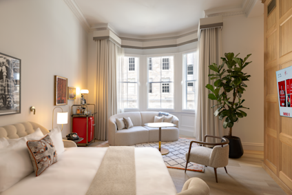 June 2022_Virgin Hotels Edinburgh_Suite