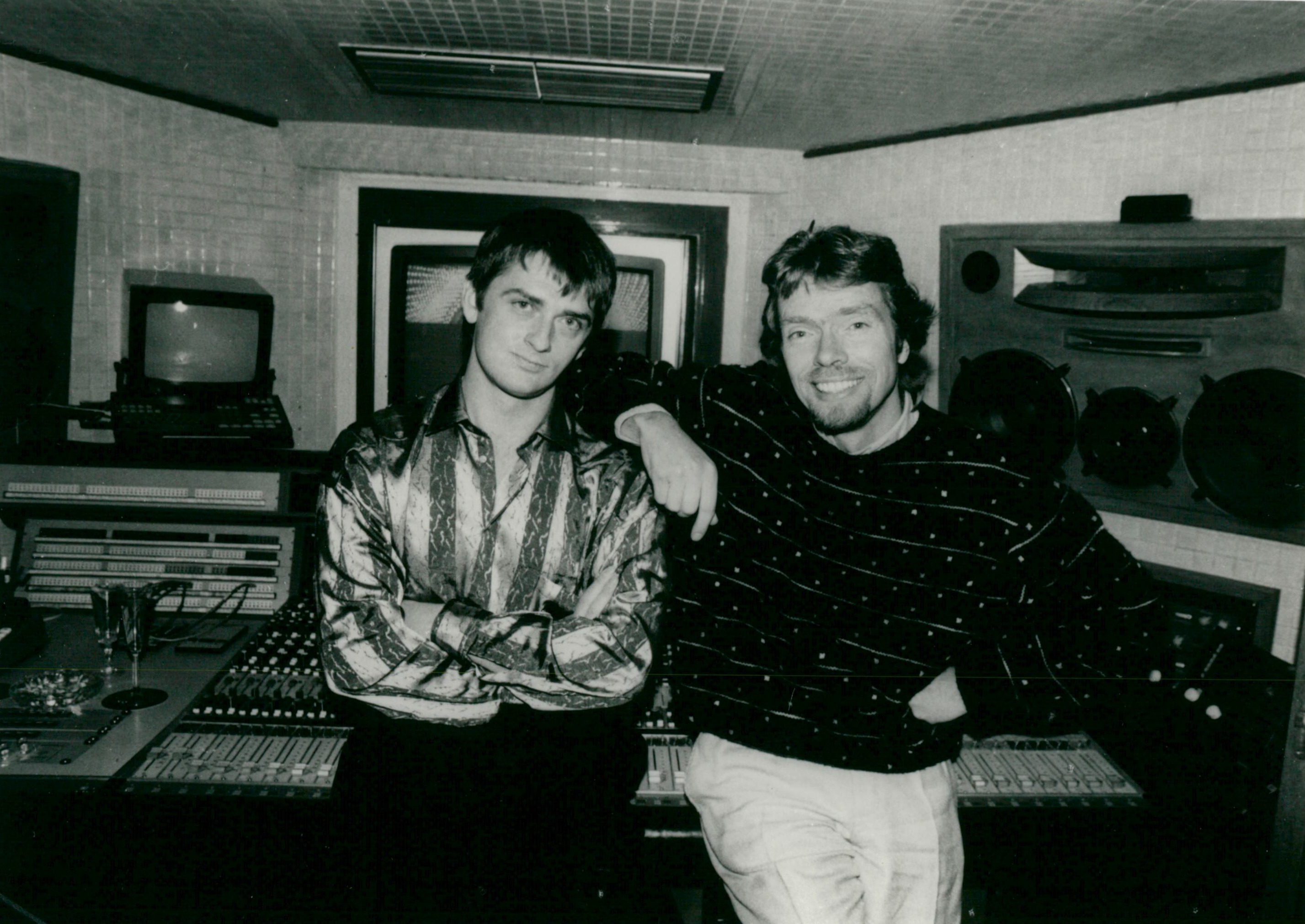 MIKE OLDFIELD★Tubular Bells UK Virgin オリ Amazon.com: Mike Oldfield - Tubular Bells - Virgin - V2001