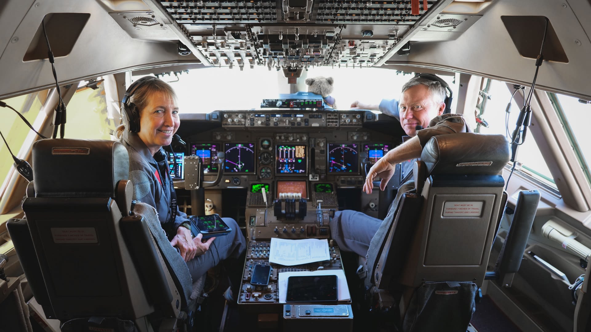 Virgin Orbit Cosmic Girl pilots