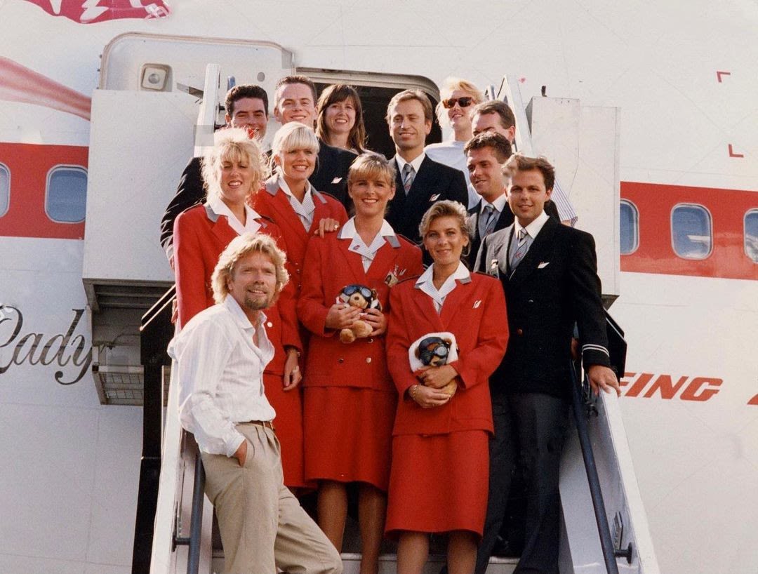 Richard Branson with Virgin Atlantic crew 