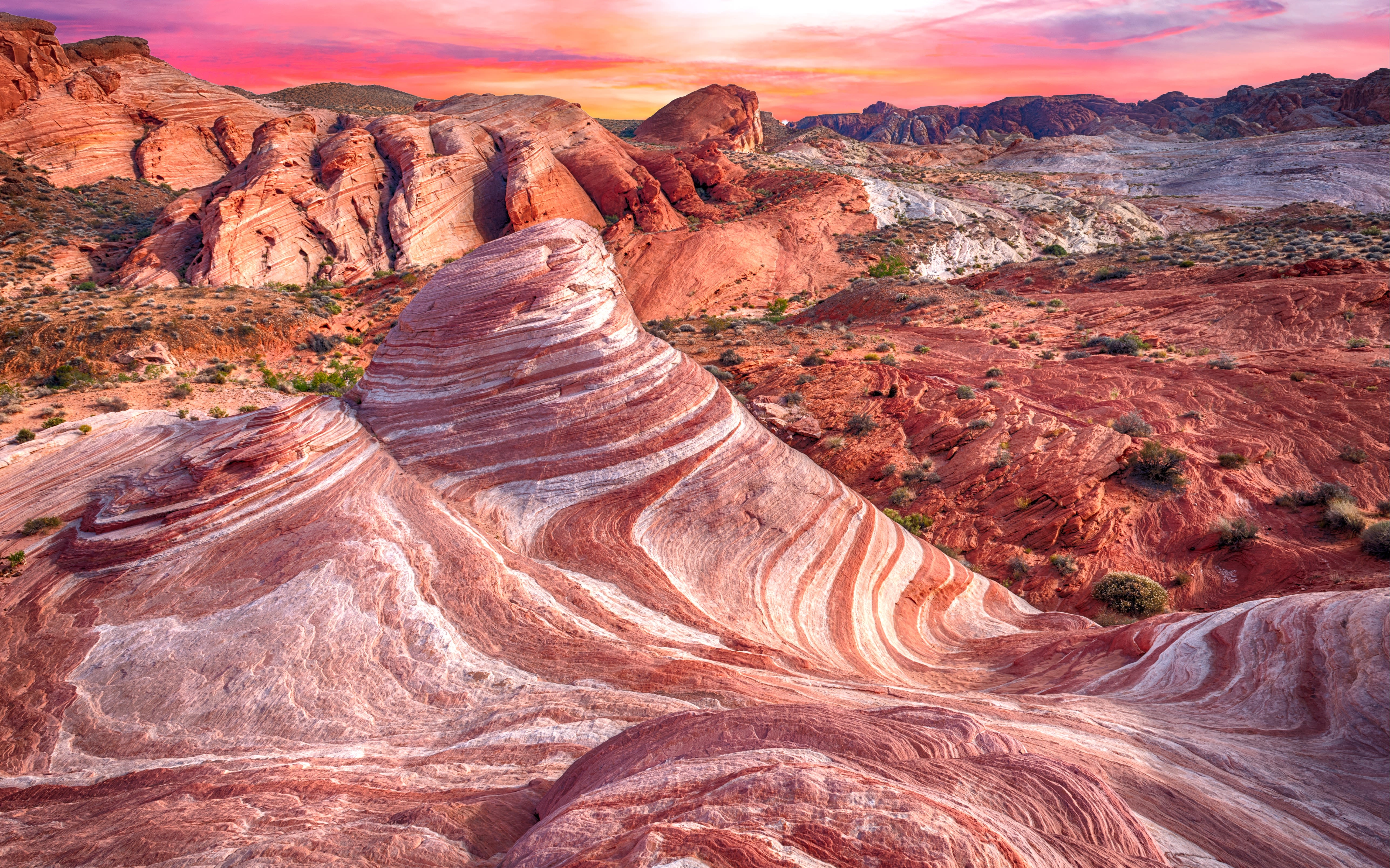 An image of the Valley of Fire State Park in Nevada