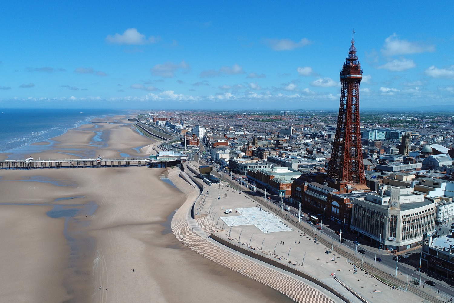 Guaranteed Next Day Delivery for Small Business Firms in Blackpool hero background
