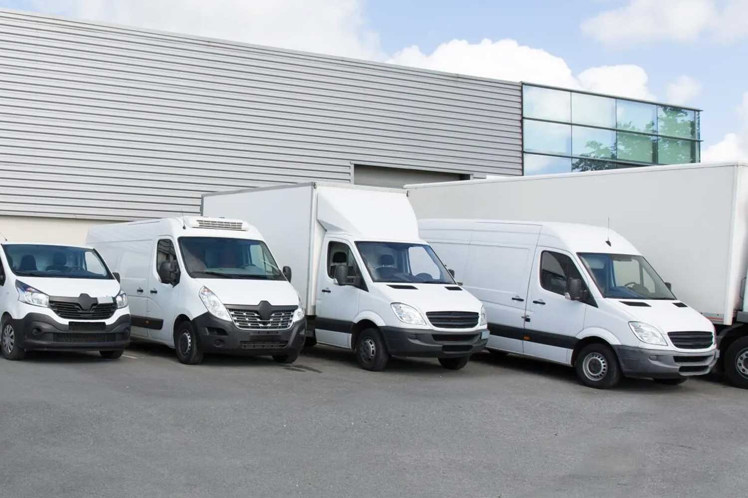 Same Day Delivery for Independent Retailers in Leicester hero background