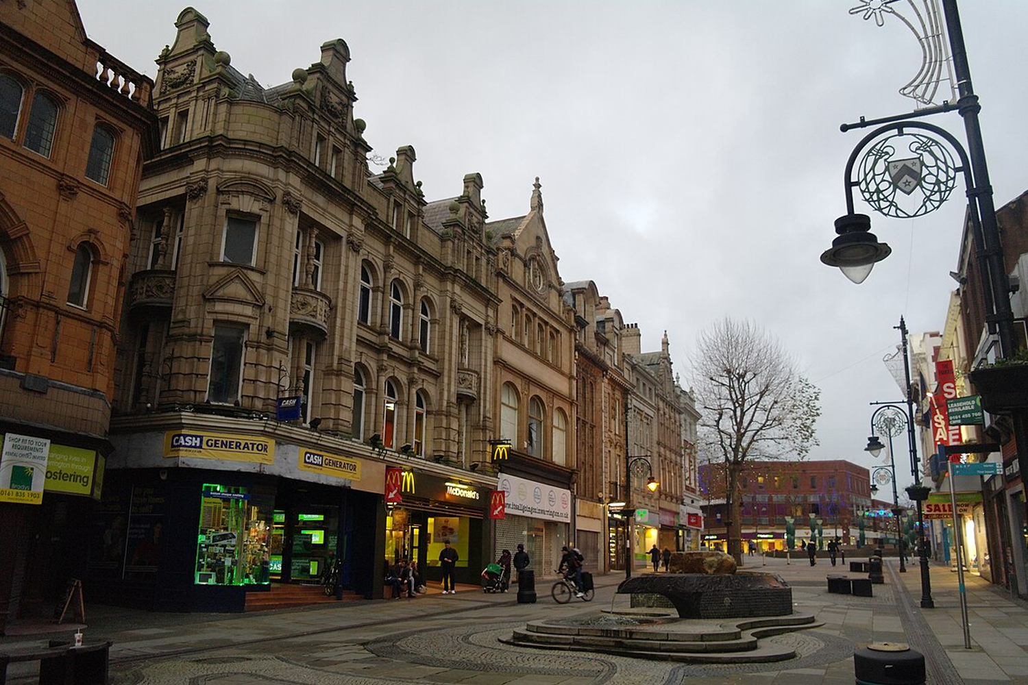 Overnight Delivery in Warrington Courier hero background